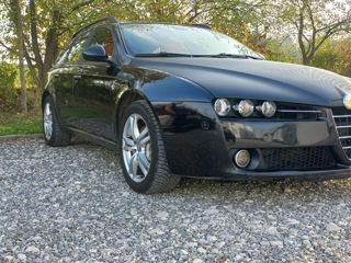 Alfa Romeo 159