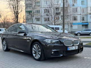 BMW 5 Series foto 2