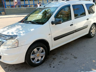 Dacia Logan foto 2