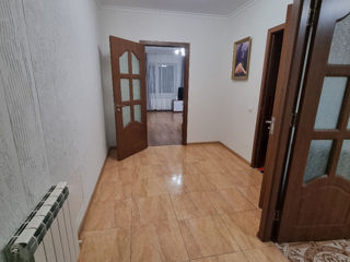 Apartament cu 1 cameră, 50 m², Botanica, Chișinău foto 3