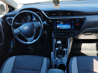 Toyota Auris foto 11