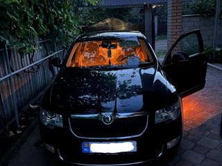 Skoda Superb foto 1