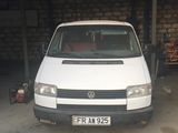 Volkswagen T4 foto 2