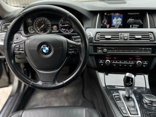 BMW 5 Series foto 10