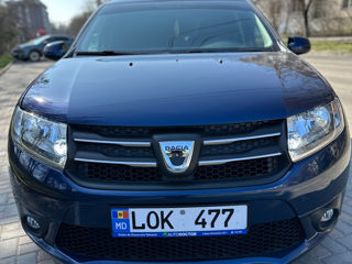 Dacia Sandero foto 2