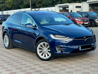 Tesla Model X foto 5