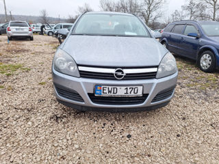 Opel Astra foto 2