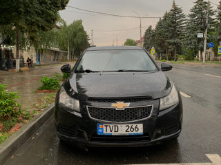 Chevrolet Cruze foto 2