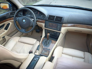 BMW 5 Series foto 10