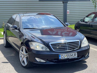 Mercedes S-Class foto 2