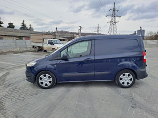 Ford Courier foto 18