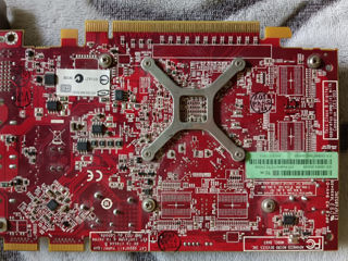 AMD ATI FirePro 3750 foto 2