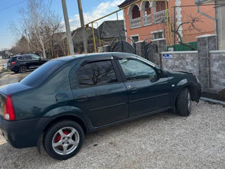 Dacia Logan foto 7