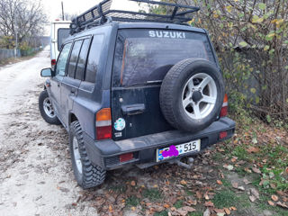 Suzuki Vitara foto 1