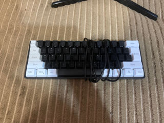 Vând tastatura originala + microfon foto 4