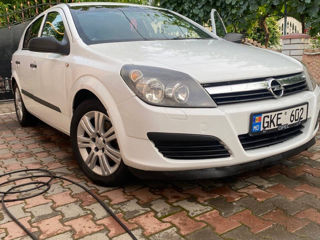 Opel Astra foto 2