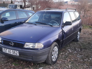 Opel Astra foto 4