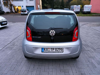 Volkswagen up! foto 3