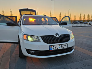 Skoda Octavia foto 3