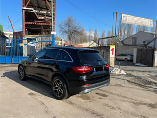 Mercedes GLC foto 2