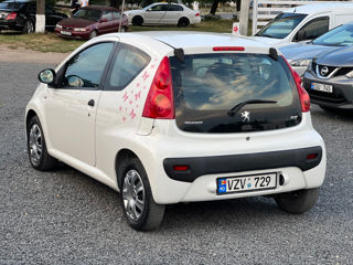 Peugeot 107 foto 4