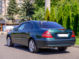 Mercedes E-Class foto 10