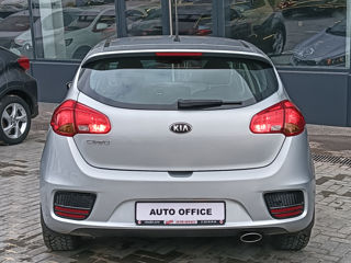 KIA Ceed foto 6