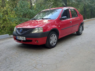 Dacia Logan foto 2