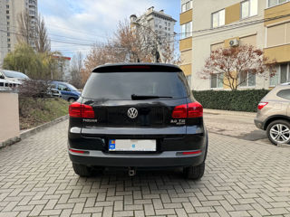 Volkswagen Tiguan foto 5