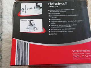 Злектро мясорубка Fleischwolf FW 9002W foto 2