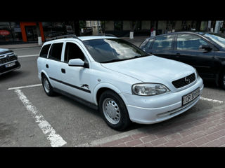 Opel Astra foto 2