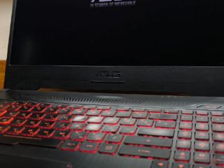 Asus TUF Gaming FX505 foto 5