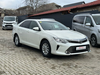 Toyota Camry foto 2