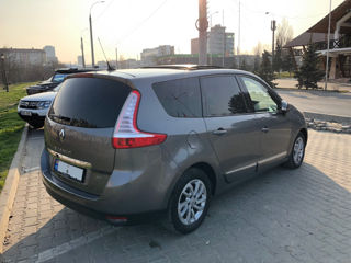 Renault Grand Scenic foto 3