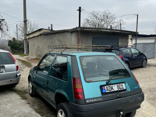 Renault 5 foto 6