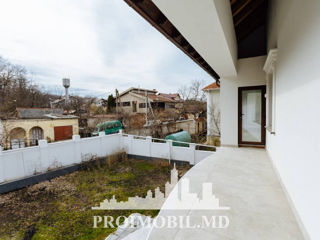 Spre vânzare casă cu 3 nivele 400 mp + 7 ari, în Dumbrava! foto 4