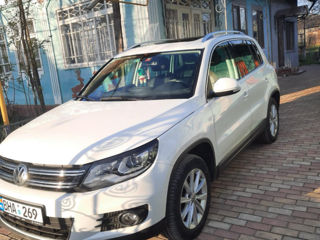 Volkswagen Tiguan foto 2