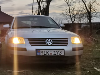 Volkswagen Passat foto 2