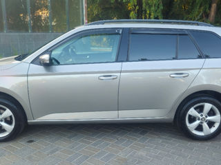 Skoda Fabia foto 2