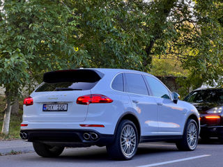 Porsche Cayenne foto 9