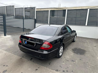 Mercedes E-Class foto 5