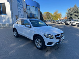 Mercedes GLC foto 6