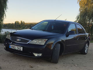 Ford Mondeo foto 4