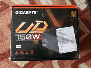 Gigabyte GP-UD750GM 750W foto 6