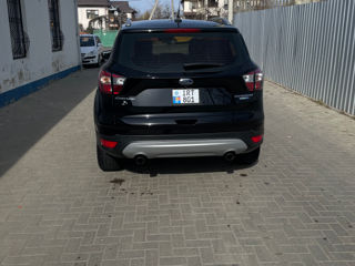 Ford Escape foto 5