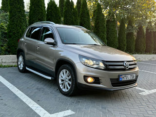 Volkswagen Tiguan foto 8