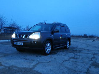 Nissan X-Trail foto 9