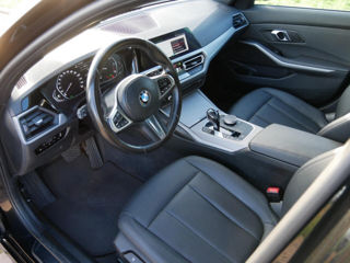 BMW 3 Series Touring foto 5