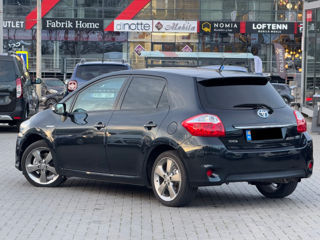 Toyota Auris foto 5