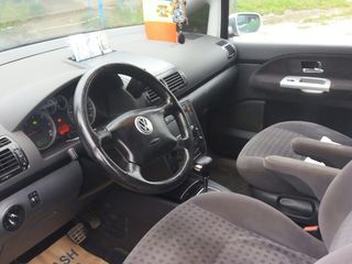 Volkswagen Sharan foto 8